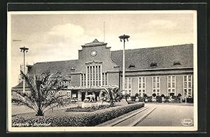 Ansichtskarte Liegnitz, Denkmal und Anlagen vor dem Bahnhof