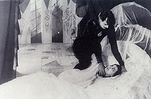 "LE CABINET DU DR CALIGARI" Réalisé par Robert WIENE en 1919 avec Conrad VEIDT, Lil DAGOVER / Dia...