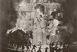 "METROPOLIS" Réalisé par Fritz LANG en 1926 / Diapositive de presse originale (années 60)