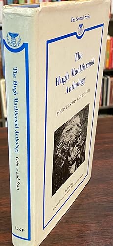 Imagen del vendedor de The Hugh MacDiarmid Anthology: Poems in Scots and English a la venta por BookMarx Bookstore