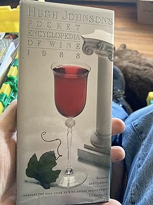 Seller image for Hugh Johnson's Pocket Encyclopedia of Wine, 1988 for sale by A.C. Daniel's Collectable Books
