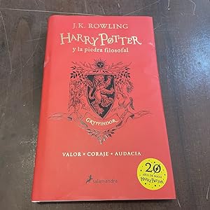 Imagen del vendedor de Harry Potter y la piedra filosofal a la venta por Kavka Libros