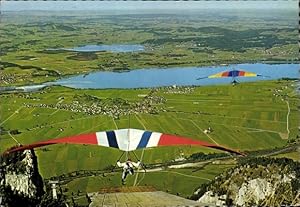 Bild des Verkufers fr Ansichtskarte / Postkarte Schwangau im Ostallgu, Drachenflieger am Tegelberg, Fliegeraufnahme zum Verkauf von akpool GmbH