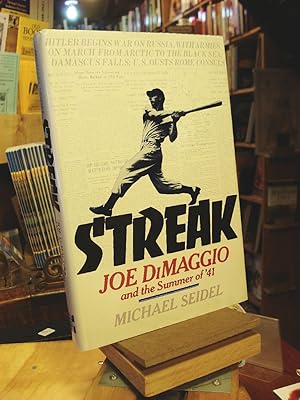 Immagine del venditore per Streak : Joe DiMaggio and the Summer of '41 venduto da Henniker Book Farm and Gifts