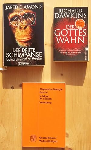 Bild des Verkufers fr Drei Bcher: 1. Der dritte Schimpanse. Evolution und Zukunft des Menschen ; 2. Der Gotteswahn ; 3. Vererbung [Allgemeine Biologie Band 4] zum Verkauf von Versandantiquariat Manuel Weiner