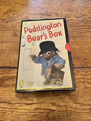 Immagine del venditore per Paddington Bear Boxes Set of 6 Books: Includes Helps Out, at Large, More About, Goes to Town, Takes the Air, and A Bear Called Paddington venduto da Heroes Bookshop