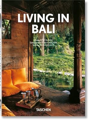 Bild des Verkufers fr Living in Bali zum Verkauf von GreatBookPrices