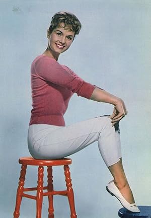 Debbie Reynolds Film Actress Rare Yoga French Photo Postcard