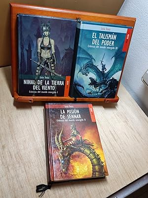 CRONICAS DEL MUNDO EMERGIDO (3 libros) :Hihal de la tierra del viento / La misión de Sennar /El t...