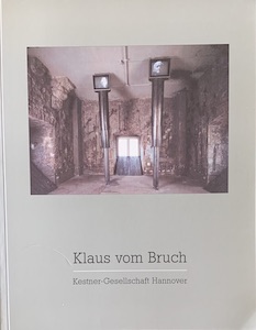 Seller image for Klaus vom Bruch: Video-Installationen for sale by Wittenborn Art Books