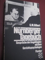 Bild des Verkufers fr Nrnberger Tagebuch Gesprche der Angeklagten mit dem Gerichtspsychologen zum Verkauf von Alte Bcherwelt