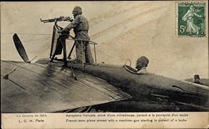 Ansichtskarte / Postkarte Französisches Militärflugzeug, Aeroplane francais, arme d'une mitrailleuse
