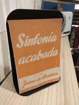 Imagen del vendedor de Sinfona acabada a la venta por Libros Antuano