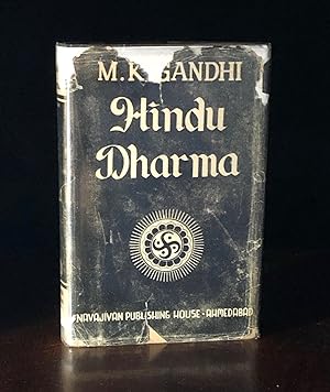 Bild des Verkufers fr Hindu Dharma zum Verkauf von Moroccobound Fine Books, IOBA