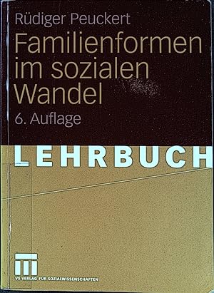 Immagine del venditore per Familienformen im sozialen Wandel. Lehrbuch venduto da books4less (Versandantiquariat Petra Gros GmbH & Co. KG)