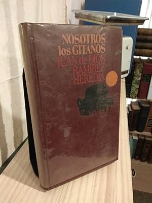 Seller image for Nosotros los gitanos for sale by Libros Antuano