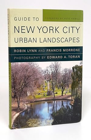 Imagen del vendedor de Guide to New York city. Urban landscapes. Photography by Edward A. Toran. Foreword by Pete Hamill. Introduction by Richard J. Moylan. a la venta por Librera Berceo (Libros Antiguos)