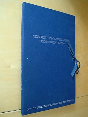 Brevet d'invention pour une voiture publique dite célérifère Brevet d'invention pour une machine ...