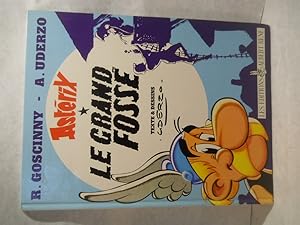 Bild des Verkufers fr Le Grand Fosse. Une Aventure d'Asterix. IN FRENCH zum Verkauf von Gil's Book Loft