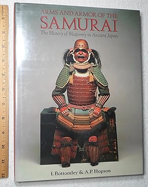 Image du vendeur pour Arms and Armor of the Samurai: The History of Weaponry in Ancient Japan mis en vente par Dilly Dally