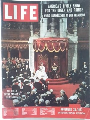 Life International Magazine November 25,1957. The Queen