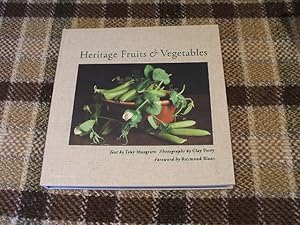 Immagine del venditore per Heritage Fruits & Vegetables venduto da M & P BOOKS   PBFA MEMBER