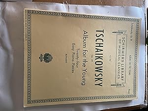 Immagine del venditore per Tschaikowsky: Album for the Young Op. 39 - Twenty-Four Easy Piano Pieces (Schirmer's Library of Musical Classics Vol. 816) venduto da H&G Antiquarian Books