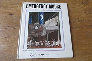 Imagen del vendedor de Emergency Mouse - SIGNED a la venta por Mungobooks