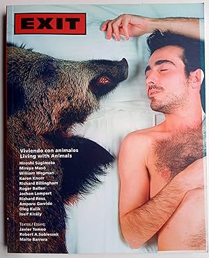 Seller image for EXIT #22 - Viviendo con animales (Spanish / English) for sale by castlebooksbcn