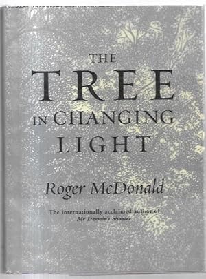 Image du vendeur pour The Tree in Changing Light. Wood engravings by Rosalind Atkins. mis en vente par City Basement Books