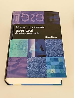 Nuevo Diccionario Esencial de la lengua espanola - Santillana
