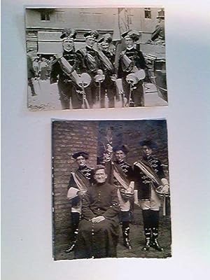 2x Studentika, Fotografien, Burschenschaftler im Ornat, AK, datiert 1927