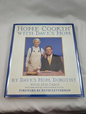 Immagine del venditore per Home Cookin' with Dave's Mom venduto da Third Person Books