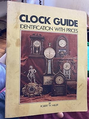 Immagine del venditore per clock guide identification with prices venduto da A.C. Daniel's Collectable Books