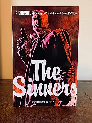 Immagine del venditore per CRIMINAL Vol. 5: The Sinners venduto da Vero Beach Books