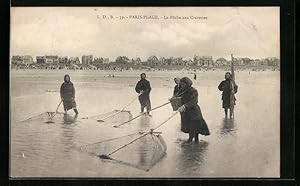 Ansichtskarte Paris-Plage, La Peche aux Crevettes, Krebsfischerinnen