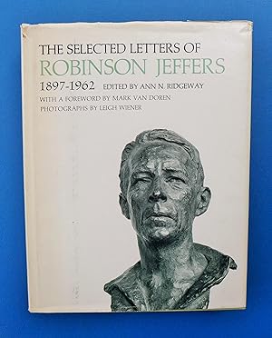 Image du vendeur pour The Selected Letters of Robinson Jeffers 1897-1962 mis en vente par My Father's Books