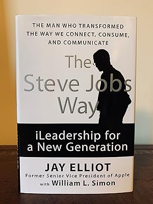 Imagen del vendedor de The Steve Jobs Way; iLeadership for a Generation a la venta por Vero Beach Books