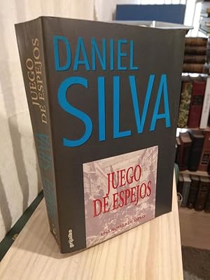 Imagen del vendedor de Juego de espejos a la venta por Libros Antuano