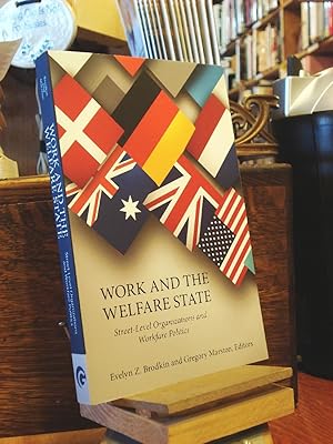 Bild des Verkufers fr Work and the Welfare State zum Verkauf von Henniker Book Farm and Gifts
