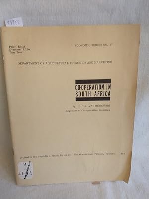 Image du vendeur pour Co-operation in South-Africa. (= Department of Agriculture Economics and Marketing, Economic Series, No. 57). mis en vente par Versandantiquariat Waffel-Schrder