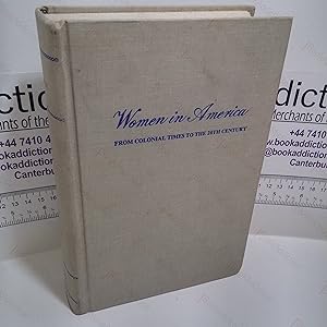 Bild des Verkufers fr Eminent Women of the Age : Women in America from Colonial Times to the 20th Century zum Verkauf von BookAddiction (ibooknet member)