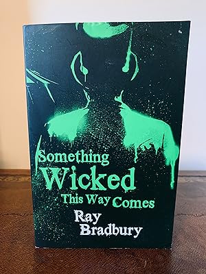 Bild des Verkufers fr Something Wicked This Way Comes zum Verkauf von Vero Beach Books