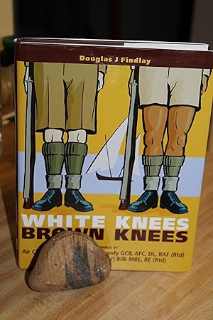 Immagine del venditore per White Knees, Brown Knees venduto da Wagon Tongue Books