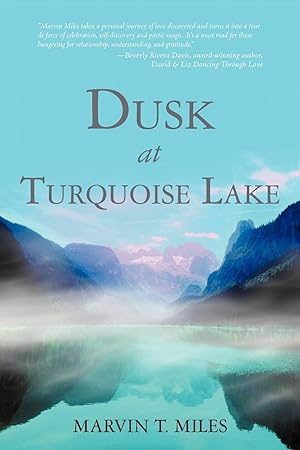 Bild des Verkufers fr Dusk at Turquoise Lake zum Verkauf von moluna