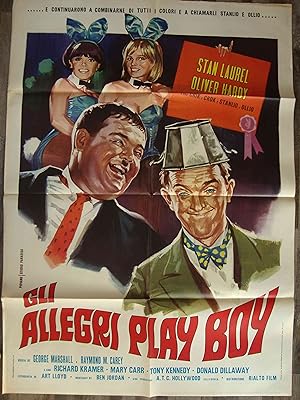 Stan Laurel - Oliver Hardy in "Gli allegri play boy"