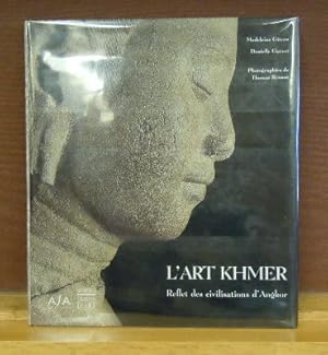 Image du vendeur pour L'art Khmer - Reflet des civilisations d'Angkor mis en vente par Moe's Books