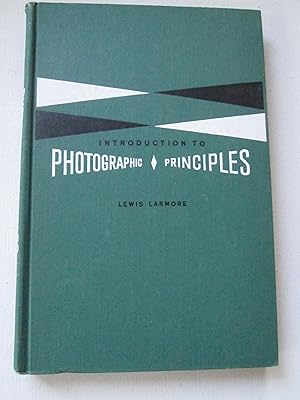 Immagine del venditore per Introduction to photographic principles venduto da Chequered Past