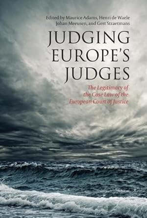 Imagen del vendedor de Judging Europe\ s Judges a la venta por moluna