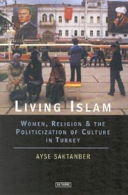 Seller image for Living Islam for sale by moluna